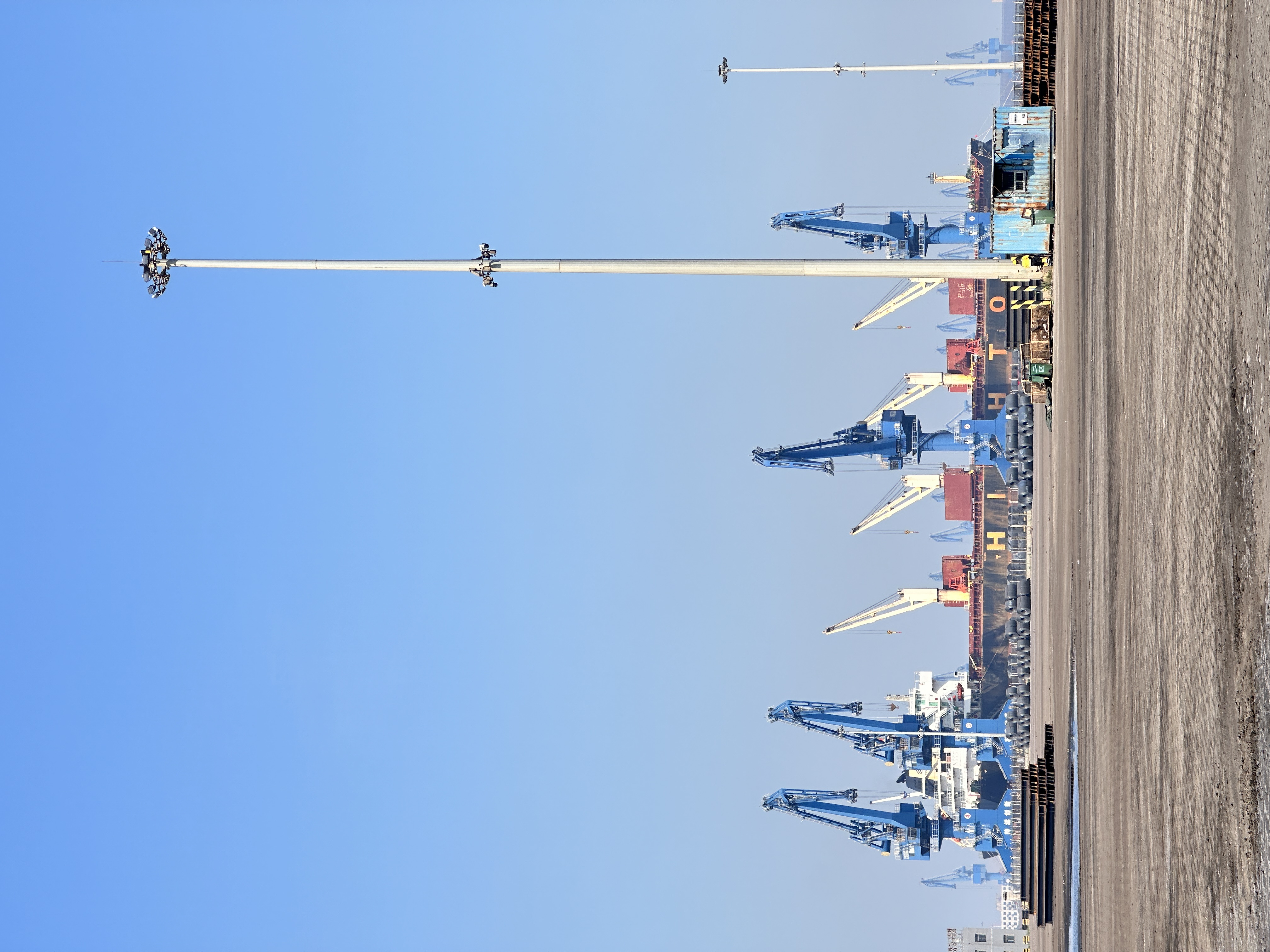 Modern cement plant construction and infrastructure investment scene