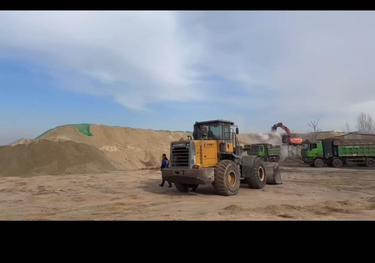 GBFS powder, clinker stockpile and commercial data dashboard for low-carbon cement trade
