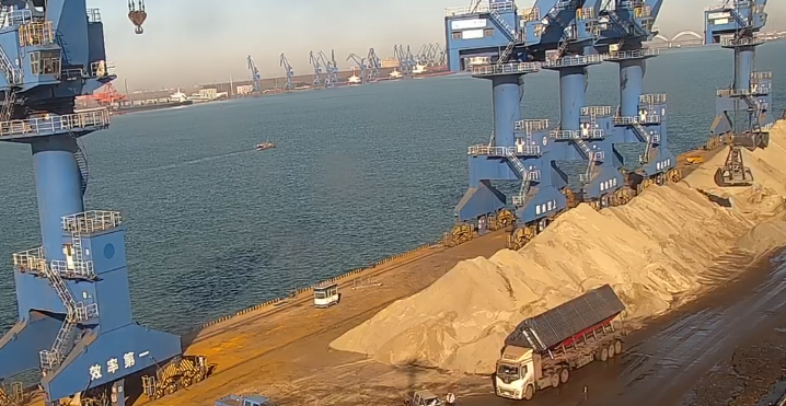 Industrial waterfront and bulk terminal